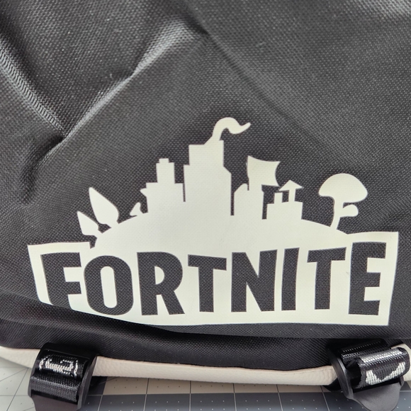 Fortnite Backpack w USB Charging Port Headphone Jack Laptop Bag Limited Edition - Picture 14 of 15
